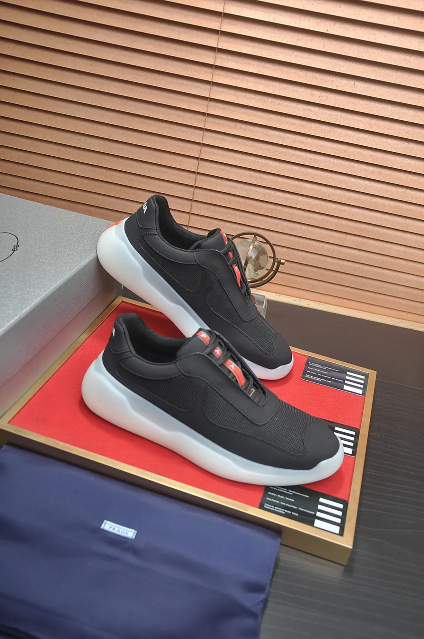 Men's shoes 💰580💶 [PRADA] Top original items, new seasonal styles, high-quality original items, top-grade high-mercerized cowhide combined with original breathable fabric + imported glue, imported stretch fabric inside with original cowhide feet, original thick outsole! Quality guaranteed! Code 38-45 (45 customized)